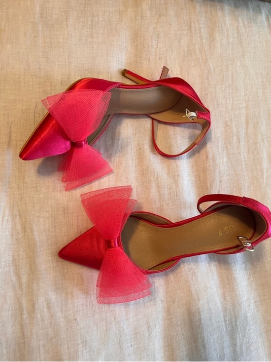 Target Shoes - Target Red Satin Pointed-Toe Heels with Tulle Bow
